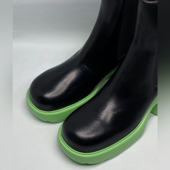Bottega Veneta Black Flash Chelsea Boots size 38 - Picture 5 of 14